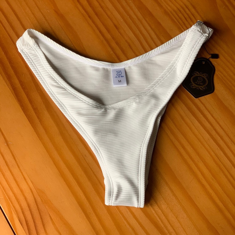 White ribbed bikini bottom
